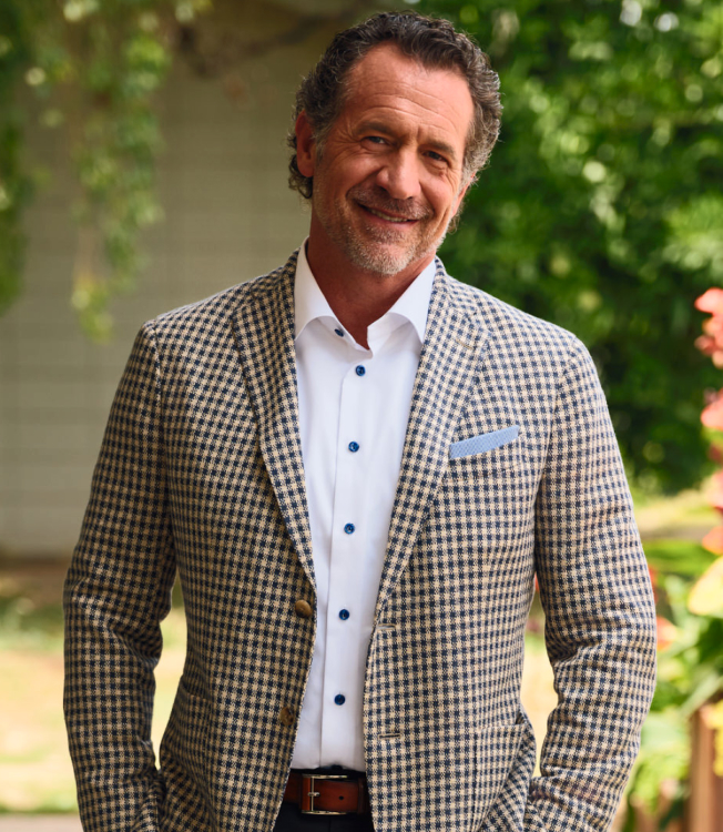 mark j kohler with hands in pockets